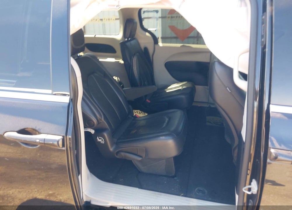 2022 CHRYSLER PACIFICA TOURING L VIN: 2C4RC1BG9NR128071