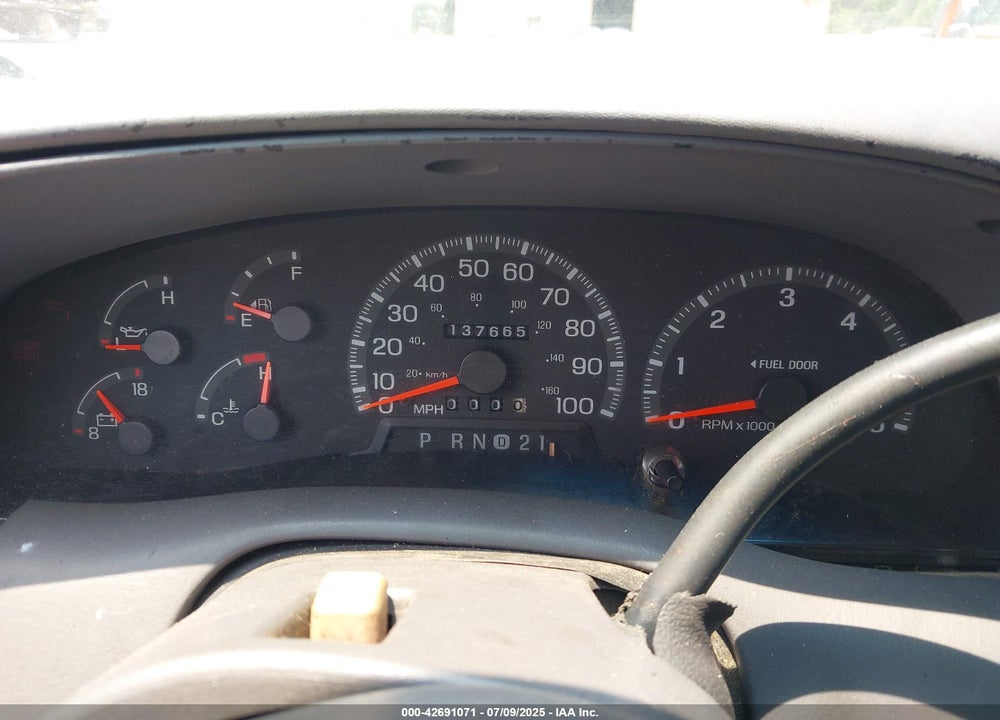 1998 FORD F-150 LARIAT/XL/XLT VIN: 2FTRX08L8WCA27885