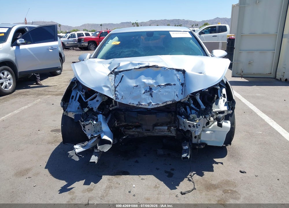 2018 CHEVROLET CRUZE VIN: 1G1BE5SM0J7111348