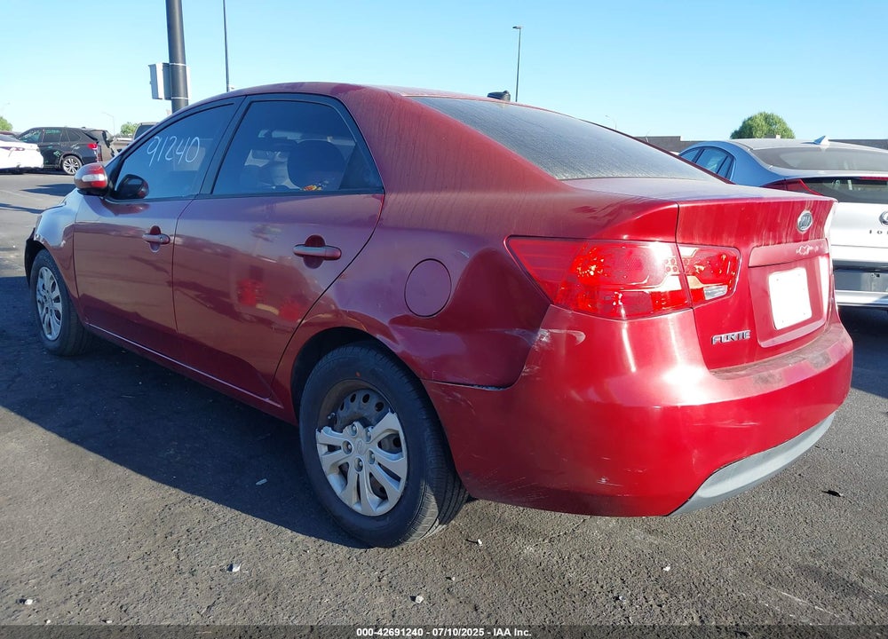 2010 KIA FORTE EX VIN: KNAFU4A23A5261341