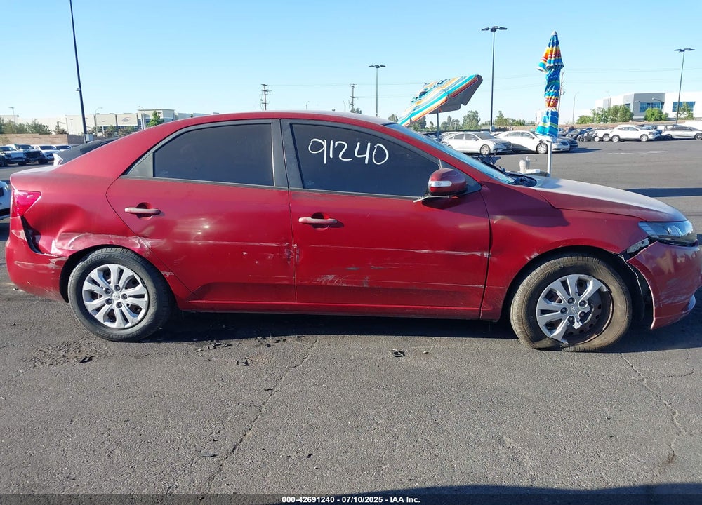 2010 KIA FORTE EX VIN: KNAFU4A23A5261341