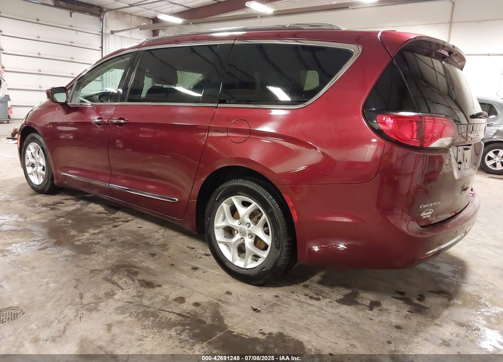 2017 CHRYSLER PACIFICA TOURING L PLUS VIN: 2C4RC1EG8HR560344