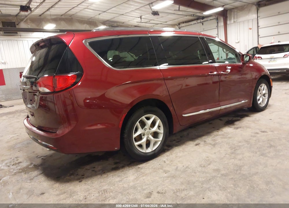 2017 CHRYSLER PACIFICA TOURING L PLUS VIN: 2C4RC1EG8HR560344