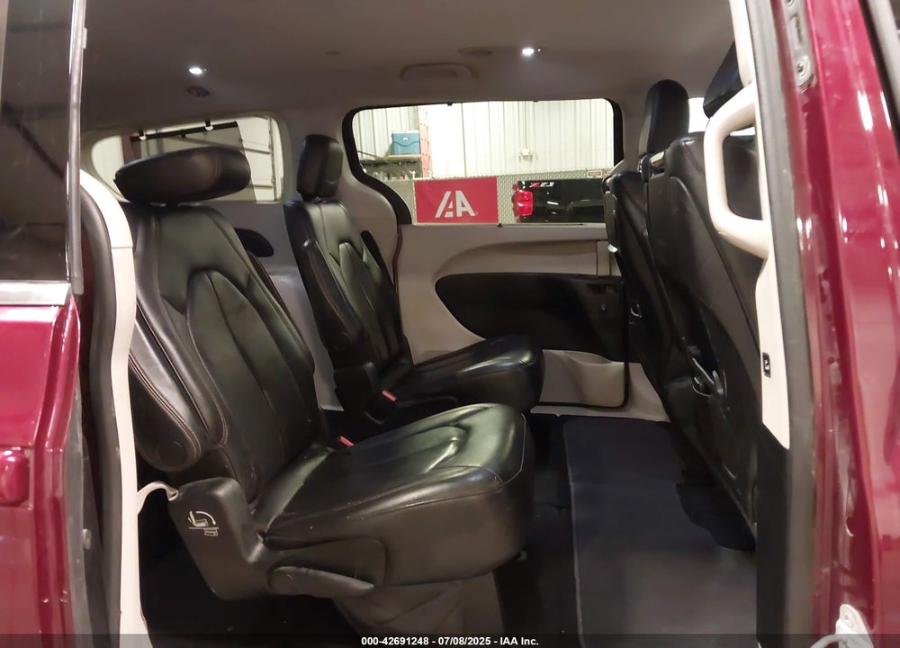 2017 CHRYSLER PACIFICA TOURING L PLUS VIN: 2C4RC1EG8HR560344