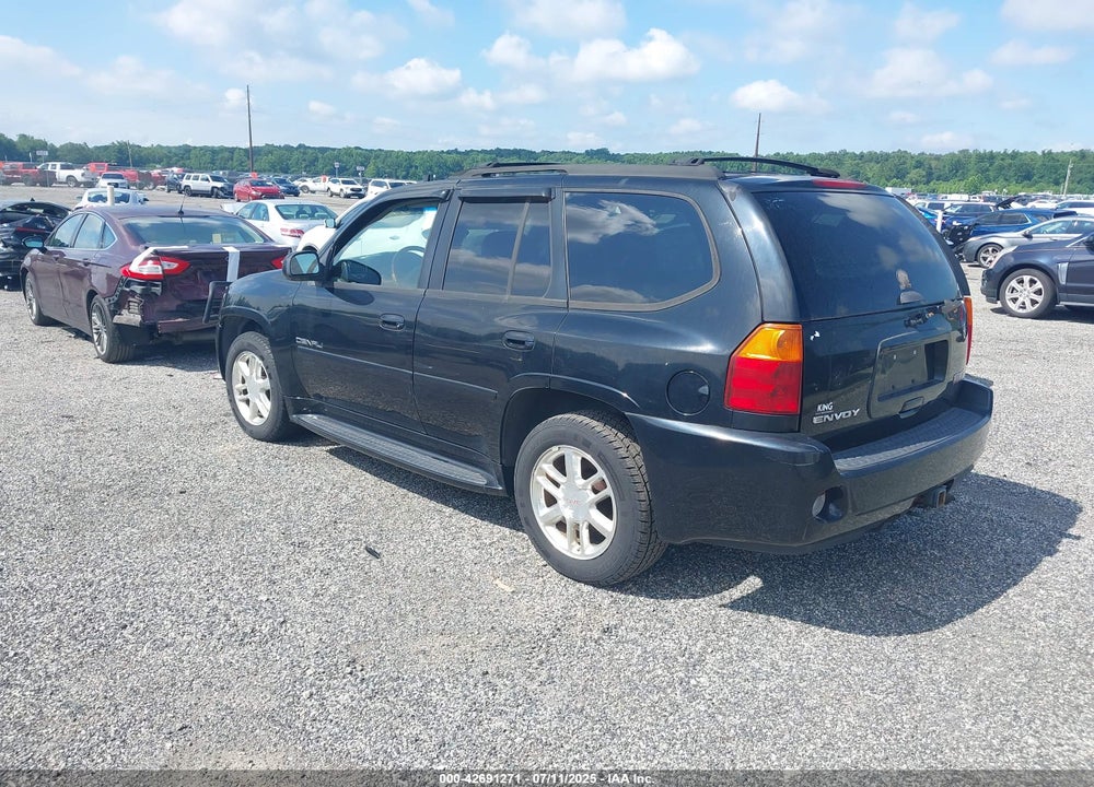 2007 GMC ENVOY DENALI VIN: 1GKET63M972172917