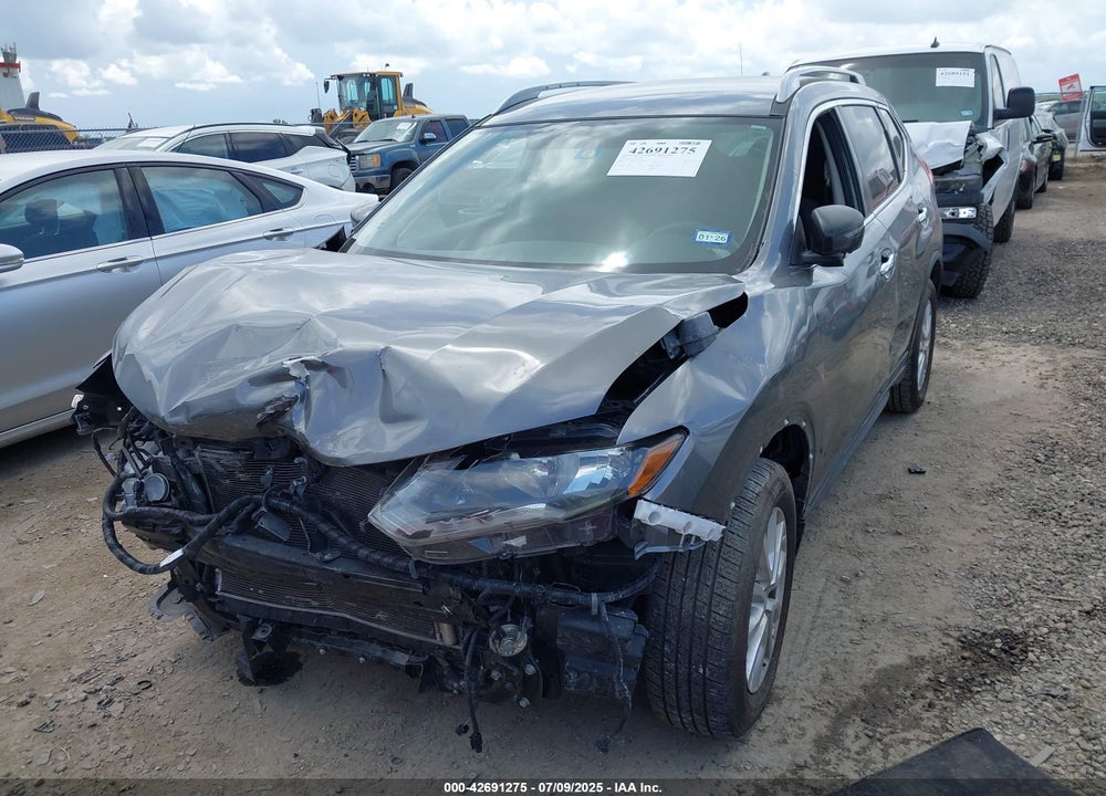 2018 NISSAN ROGUE VIN: 5N1AT2MT3JC712655