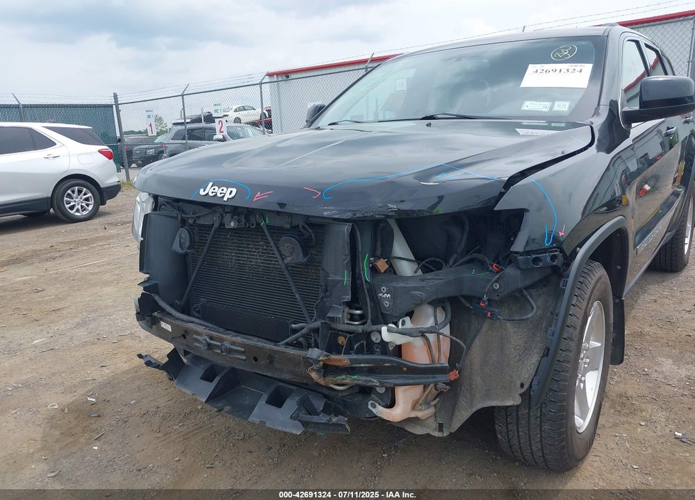 2013 JEEP GRAND CHEROKEE VIN: 1C4RJFAG3DC506882