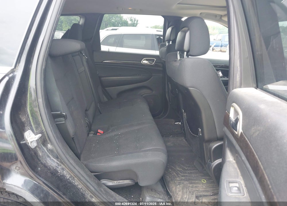 2013 JEEP GRAND CHEROKEE VIN: 1C4RJFAG3DC506882