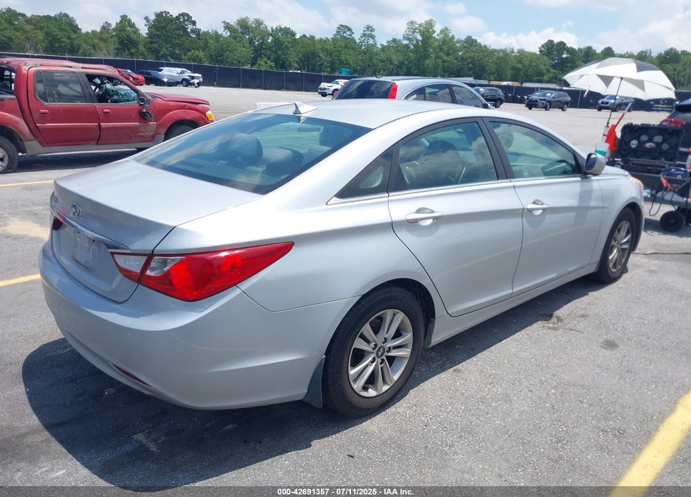2012 HYUNDAI SONATA VIN: 5NPEB4AC7CH432043