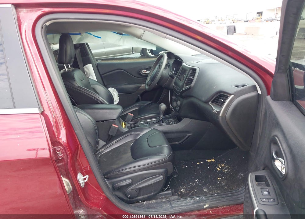 2020 JEEP CHEROKEE VIN: 1C4PJLLB0LD605949