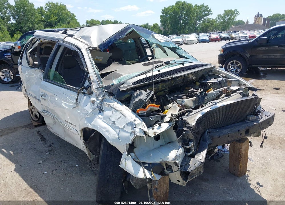 2001 DODGE GRAND CARAVAN ES VIN: 2B4GP54L91R268593