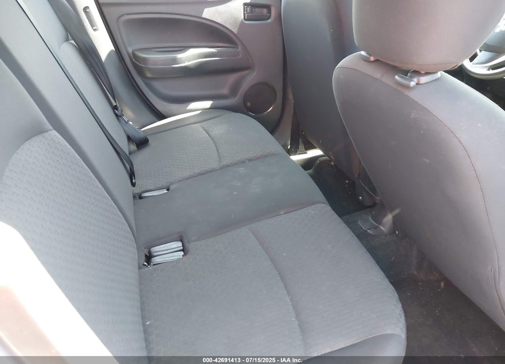 2018 MITSUBISHI MIRAGE ES VIN: ML32A3HJ5JH007570