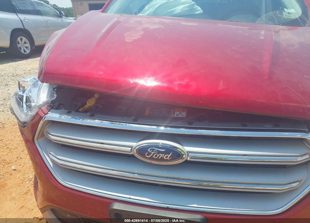 2017 FORD ESCAPE VIN: 1FMCU9G93HUD96158