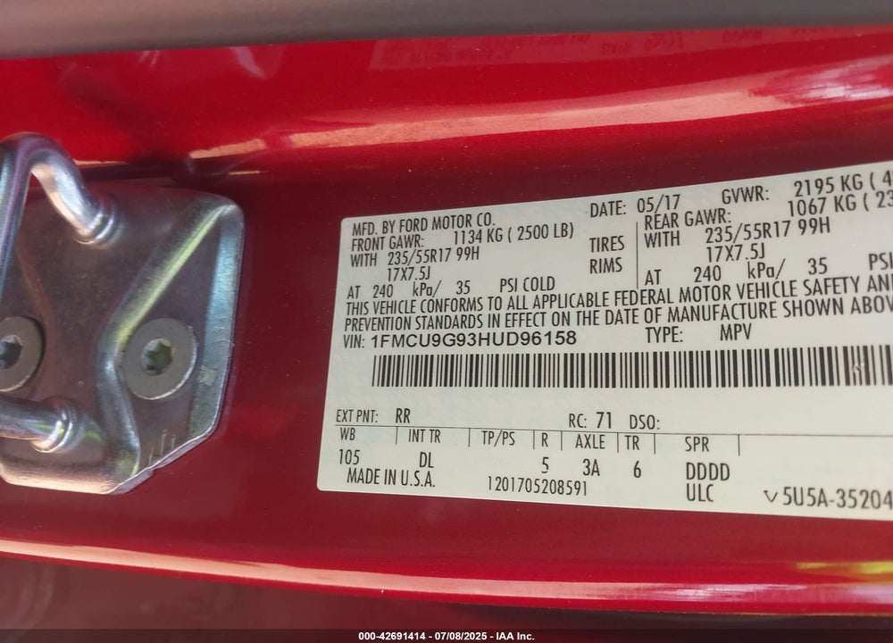 2017 FORD ESCAPE VIN: 1FMCU9G93HUD96158