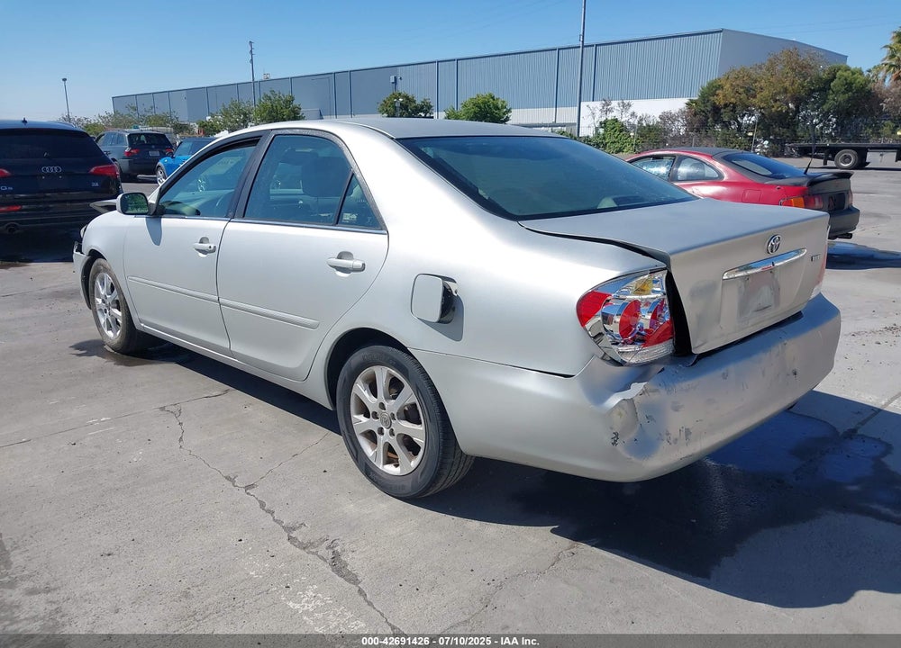 2005 TOYOTA CAMRY XLE VIN: 4T1BE30K85U956139