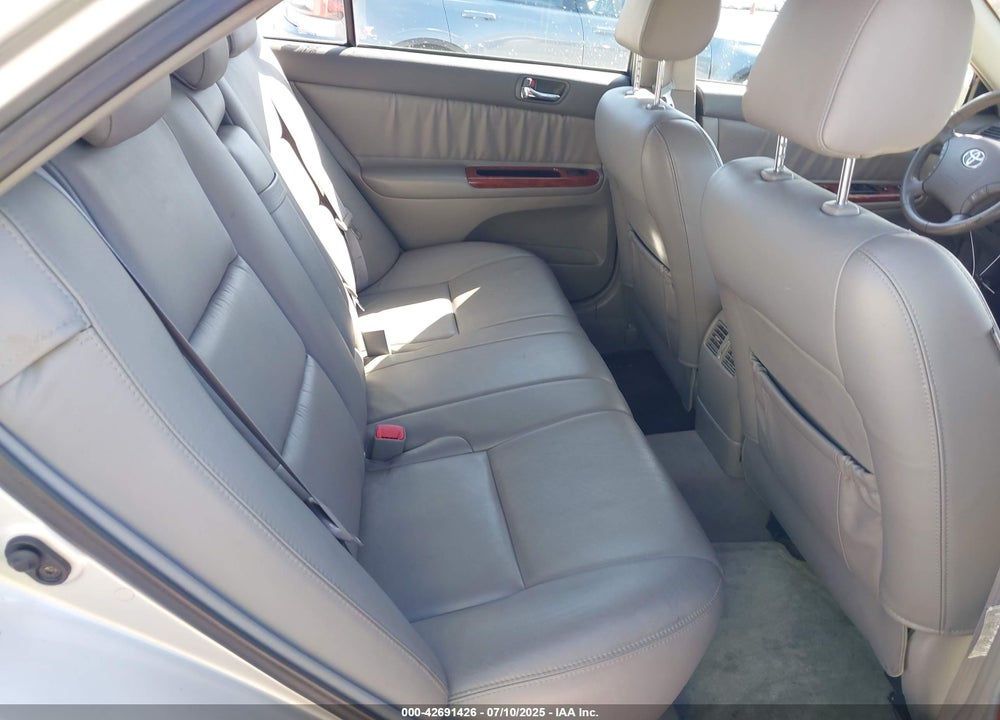 2005 TOYOTA CAMRY XLE VIN: 4T1BE30K85U956139