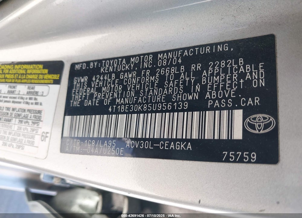 2005 TOYOTA CAMRY XLE VIN: 4T1BE30K85U956139