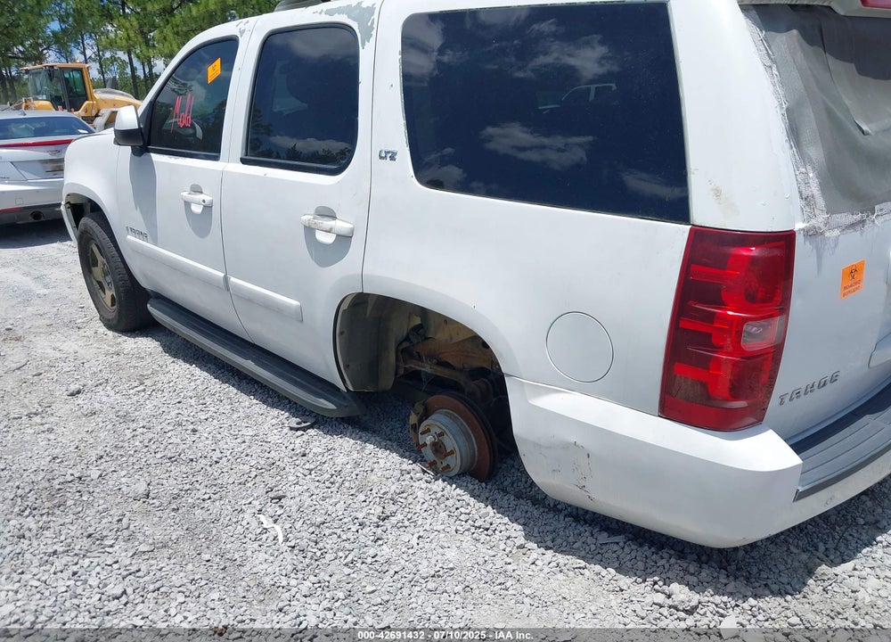 2007 CHEVROLET TAHOE VIN: 1GNFC13J07J153453