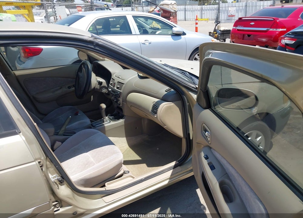 2002 NISSAN SENTRA GXE VIN: 3N1CB51D32L589284
