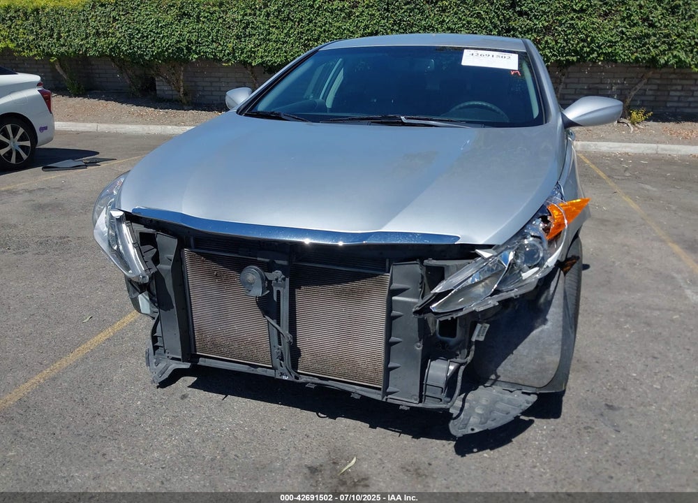 2013 HYUNDAI SONATA VIN: 5NPEB4AC5DH603762