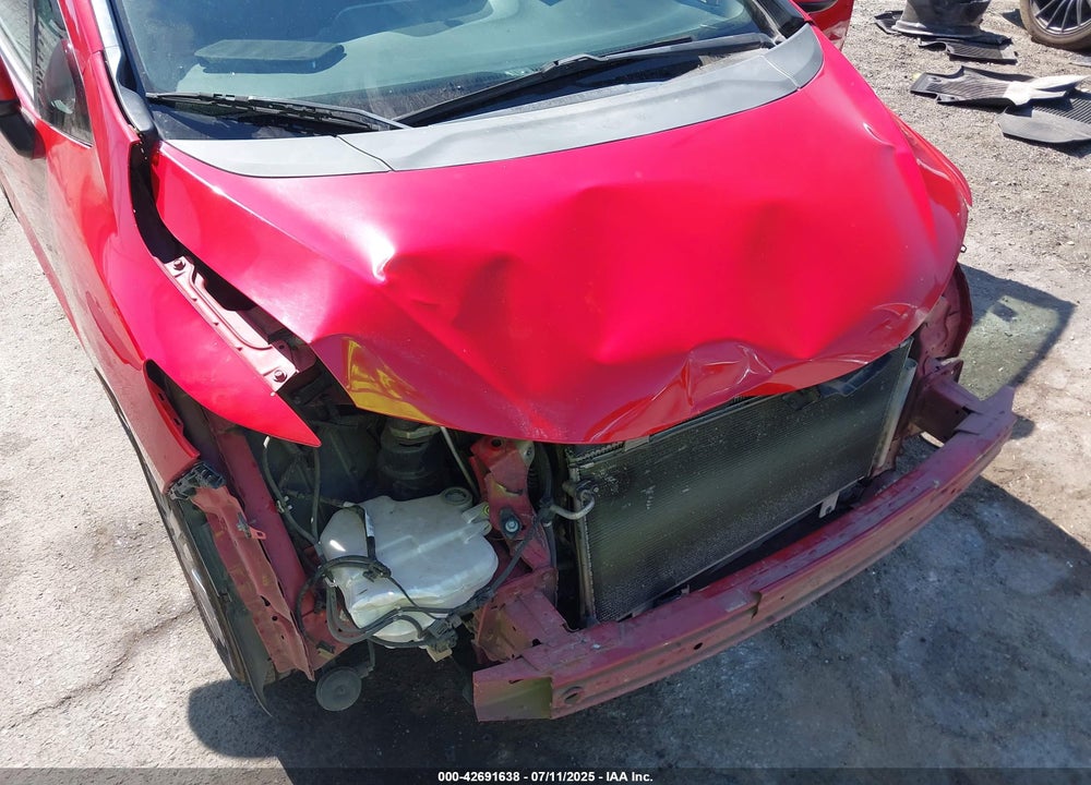 2017 HONDA FIT VIN: 3HGGK5G51HM705276