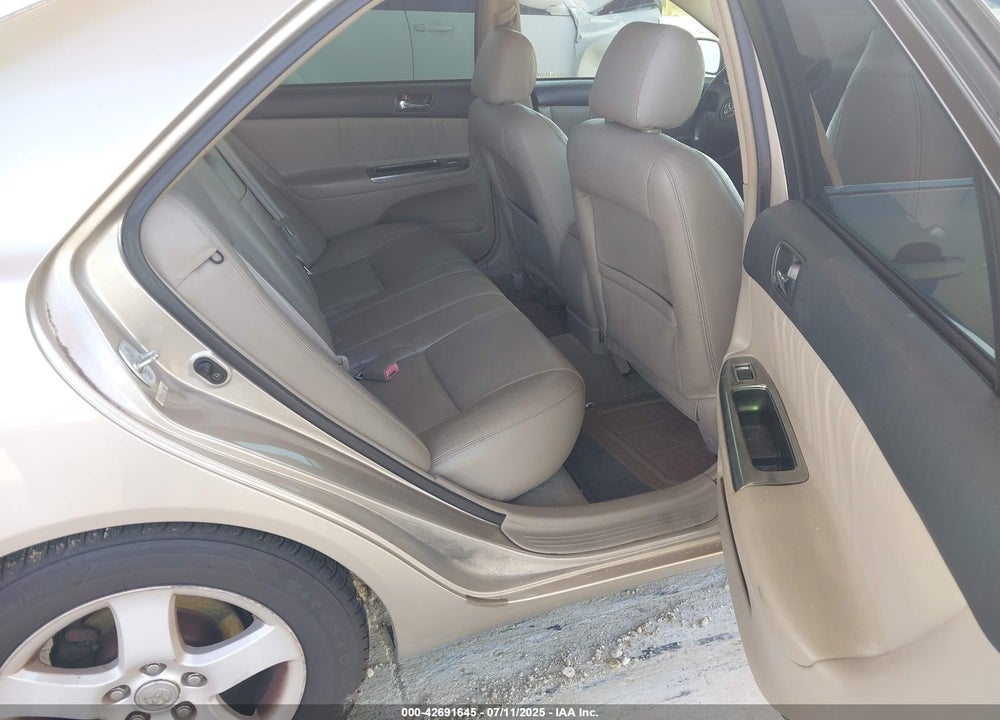 2002 TOYOTA CAMRY SE V6 VIN: 4T1BF30K72U509682