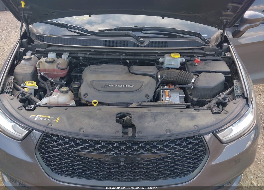 2022 CHRYSLER PACIFICA HYBRID TOURING L VIN: 2C4RC1L79NR127307