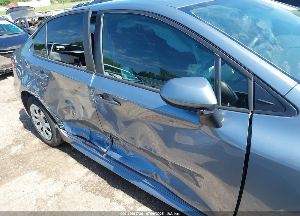 2021 TOYOTA COROLLA VIN: 5YFEPMAE8MP260368