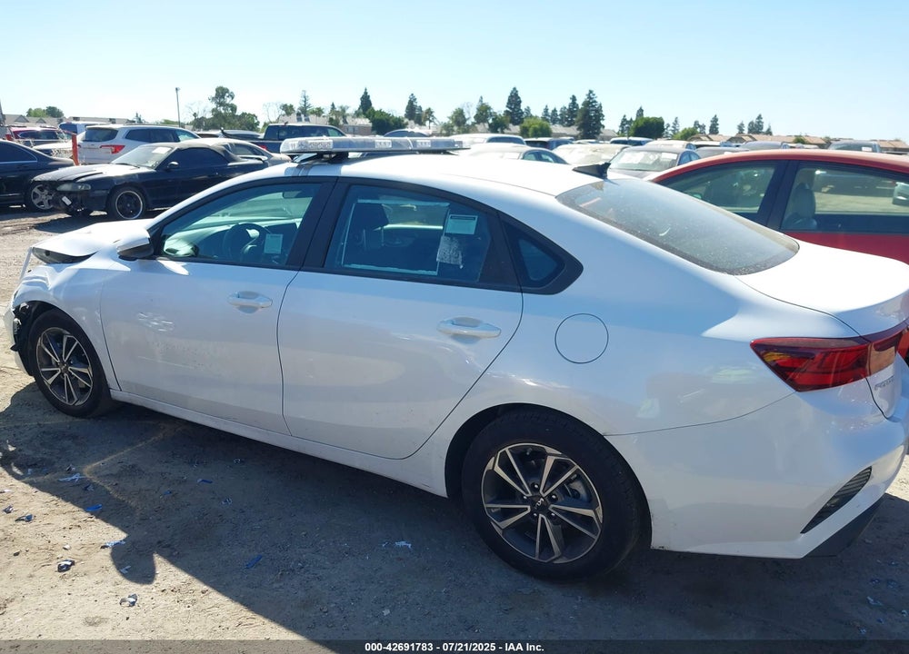 2024 KIA FORTE LXS VIN: 3KPF24AD9RE830459