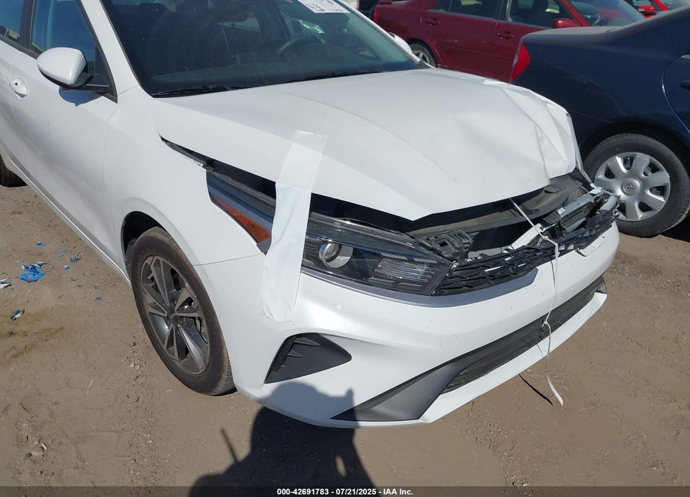 2024 KIA FORTE LXS VIN: 3KPF24AD9RE830459