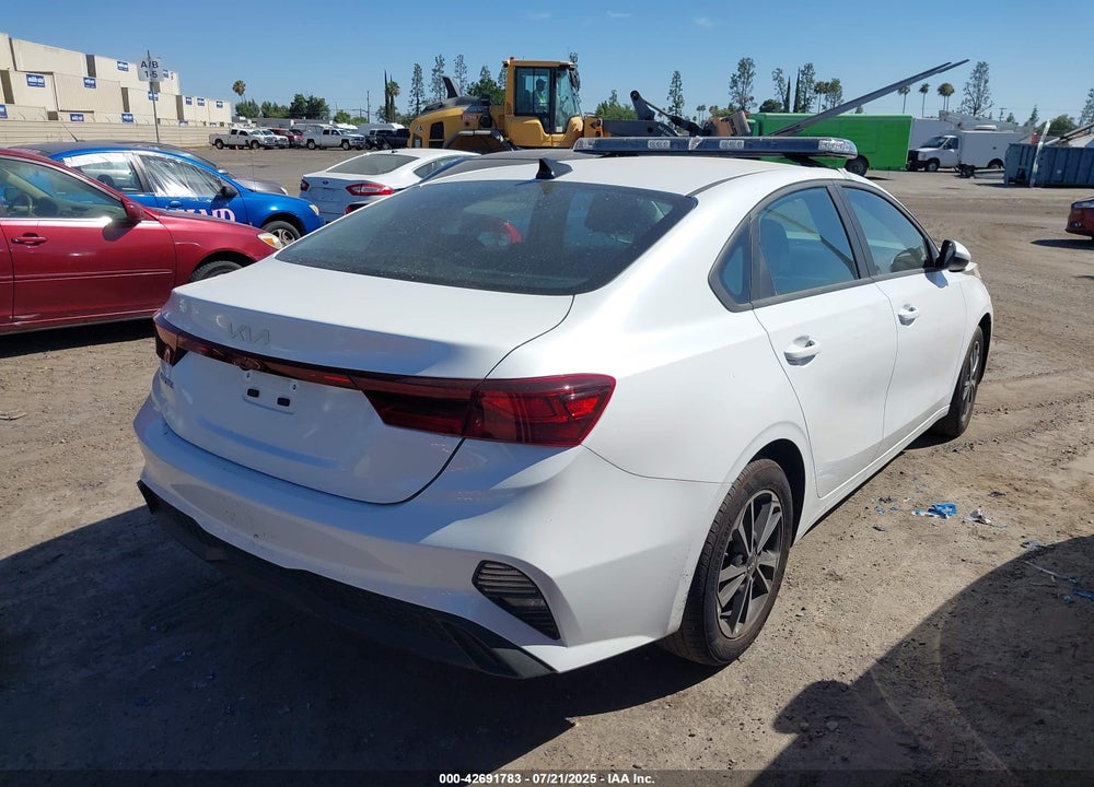 2024 KIA FORTE LXS VIN: 3KPF24AD9RE830459