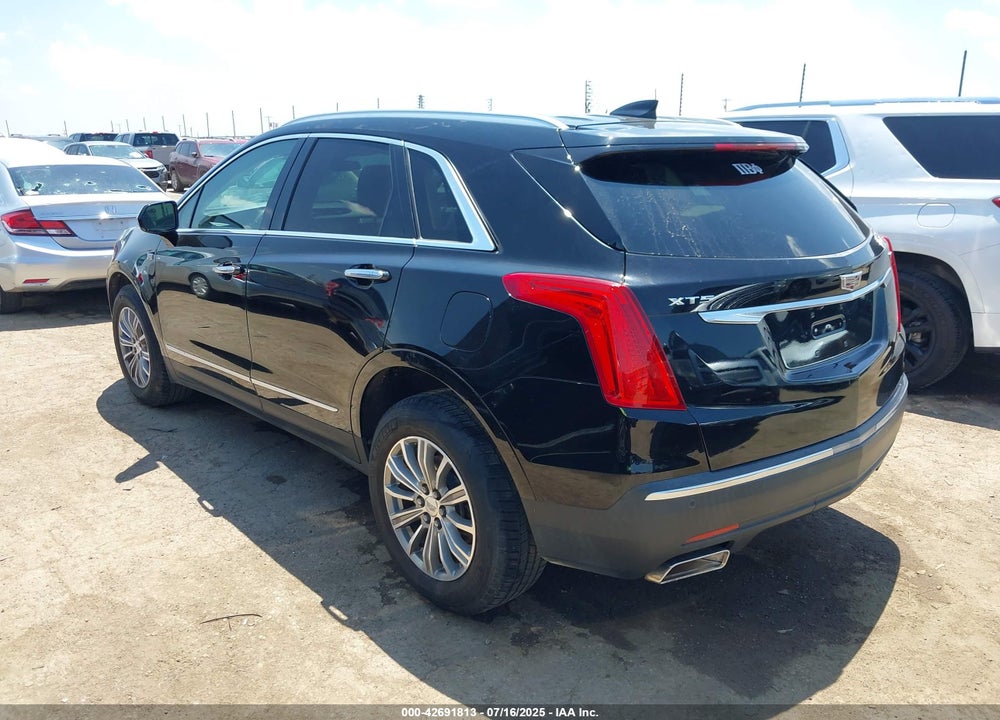 2017 CADILLAC XT5 LUXURY VIN: 1GYKNBRSXHZ228602