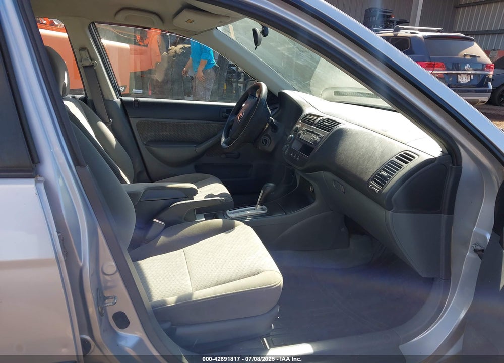 2005 HONDA CIVIC VP VIN: 2HGES16495H500601
