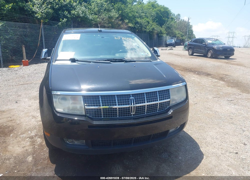 2008 LINCOLN MKX VIN: 2LMDU88C78BJ24117