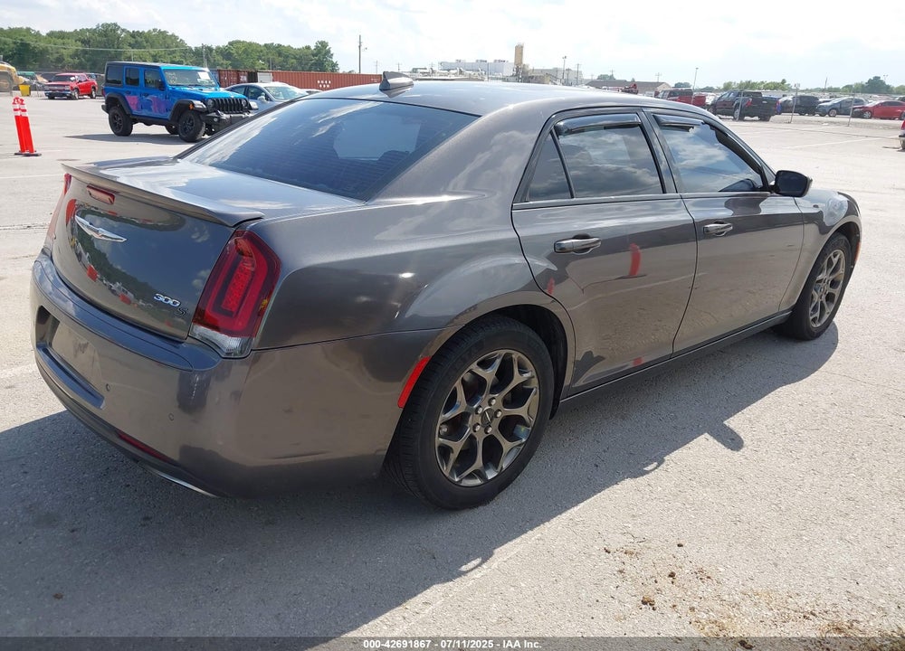 2016 CHRYSLER 300 VIN: 2C3CCAGG9GH147960
