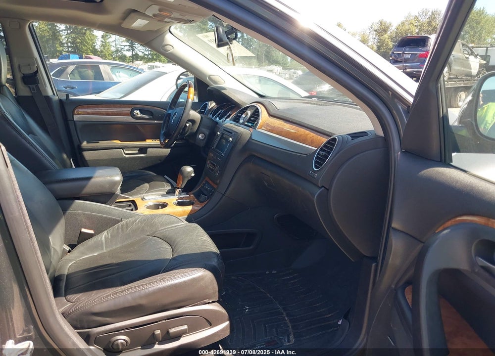 2011 BUICK ENCLAVE VIN: 5GAKRBED9BJ352420