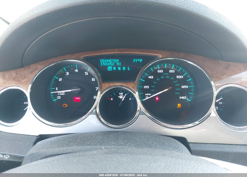 2011 BUICK ENCLAVE VIN: 5GAKRBED9BJ352420