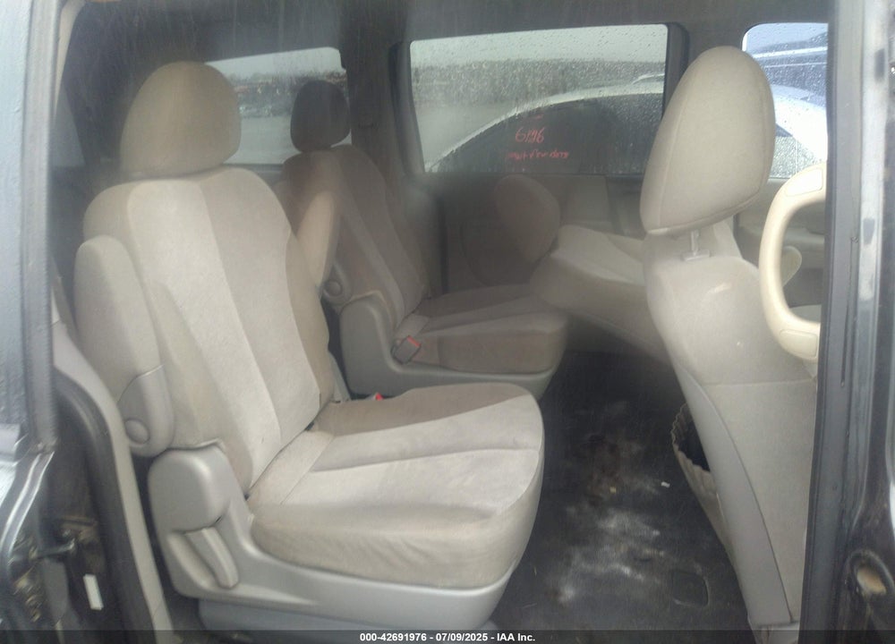 2014 KIA SEDONA VIN: KNDMG4C73E6539827