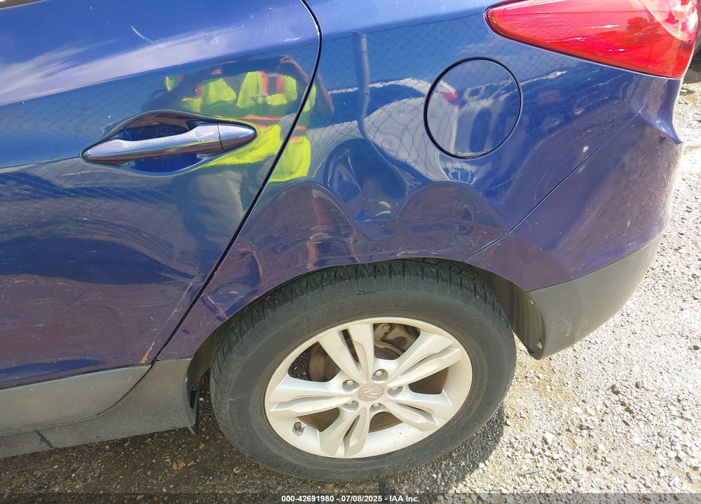 2013 HYUNDAI TUCSON VIN: KM8JU3AC0DU579231
