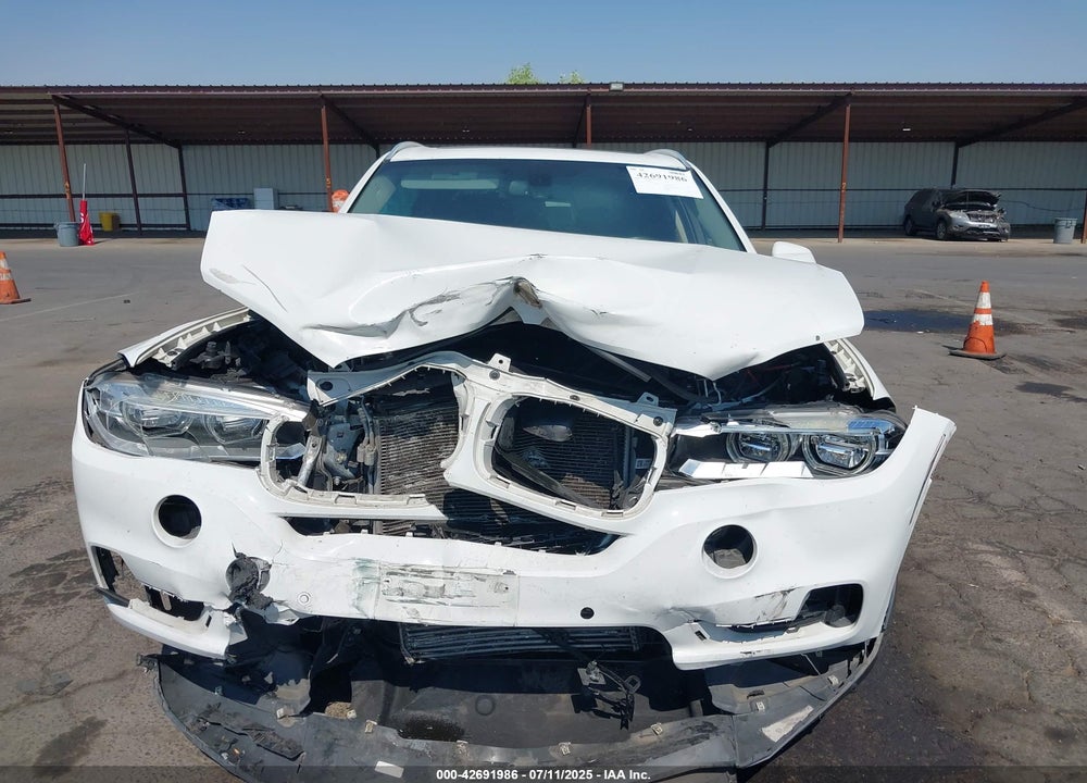 2014 BMW X5 VIN: 5UXKR2C59E0H31407