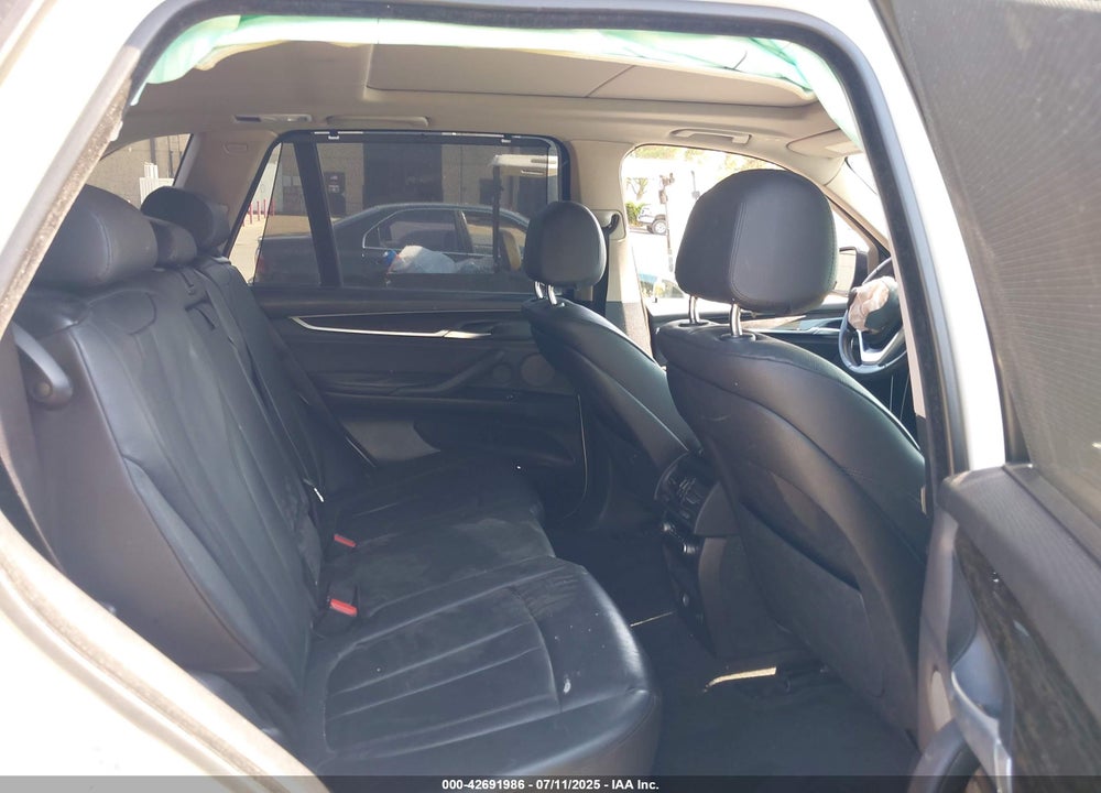 2014 BMW X5 VIN: 5UXKR2C59E0H31407