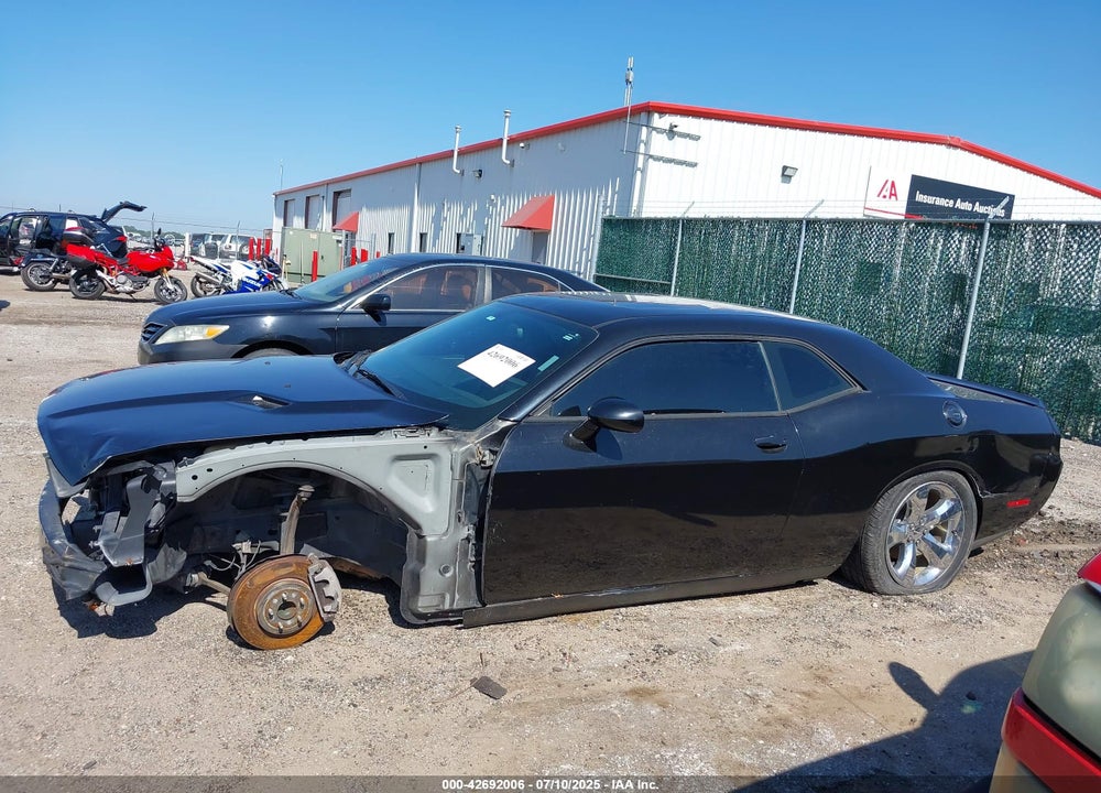 2014 DODGE CHALLENGER VIN: 2C3CDYAG1EH294639