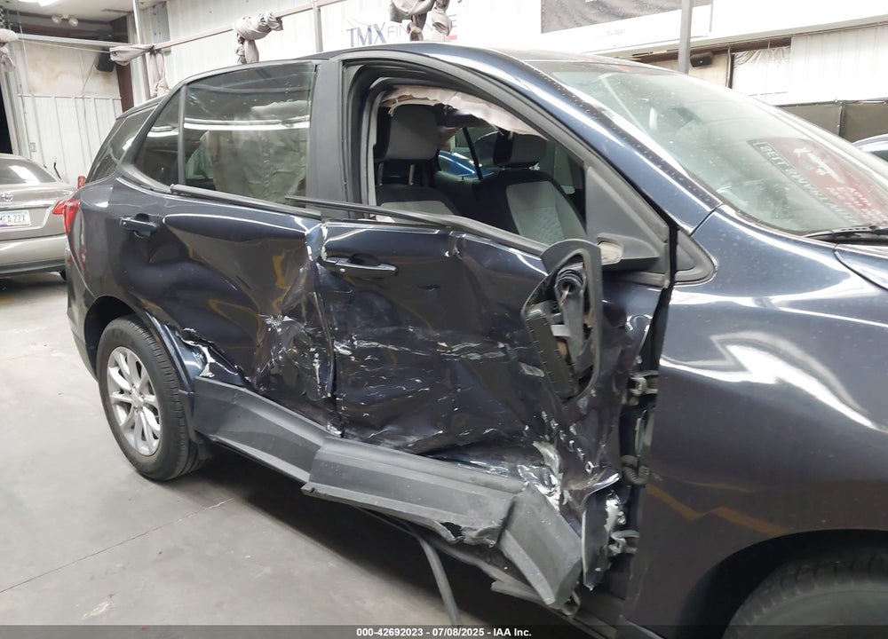 2018 CHEVROLET EQUINOX LS VIN: 3GNAXHEV6JL115698