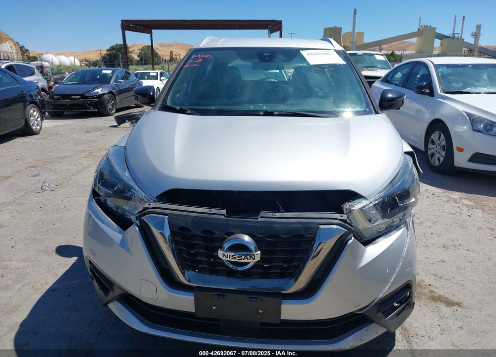 2020 NISSAN KICKS VIN: 3N1CP5DV4LL568645