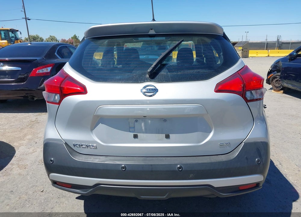 2020 NISSAN KICKS VIN: 3N1CP5DV4LL568645