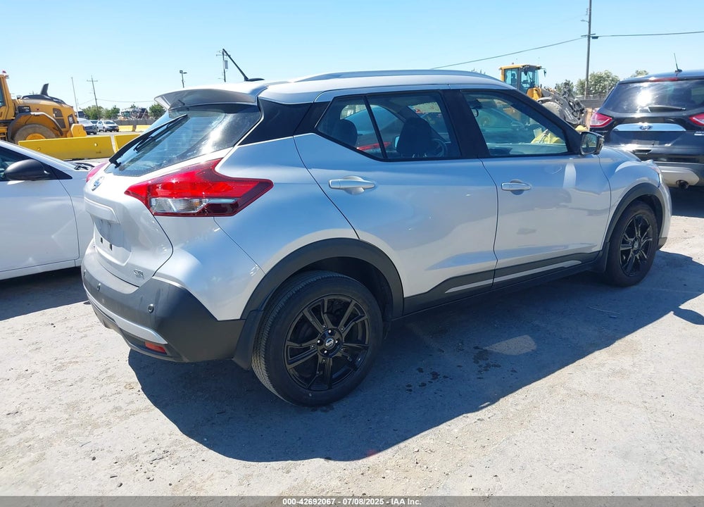 2020 NISSAN KICKS VIN: 3N1CP5DV4LL568645