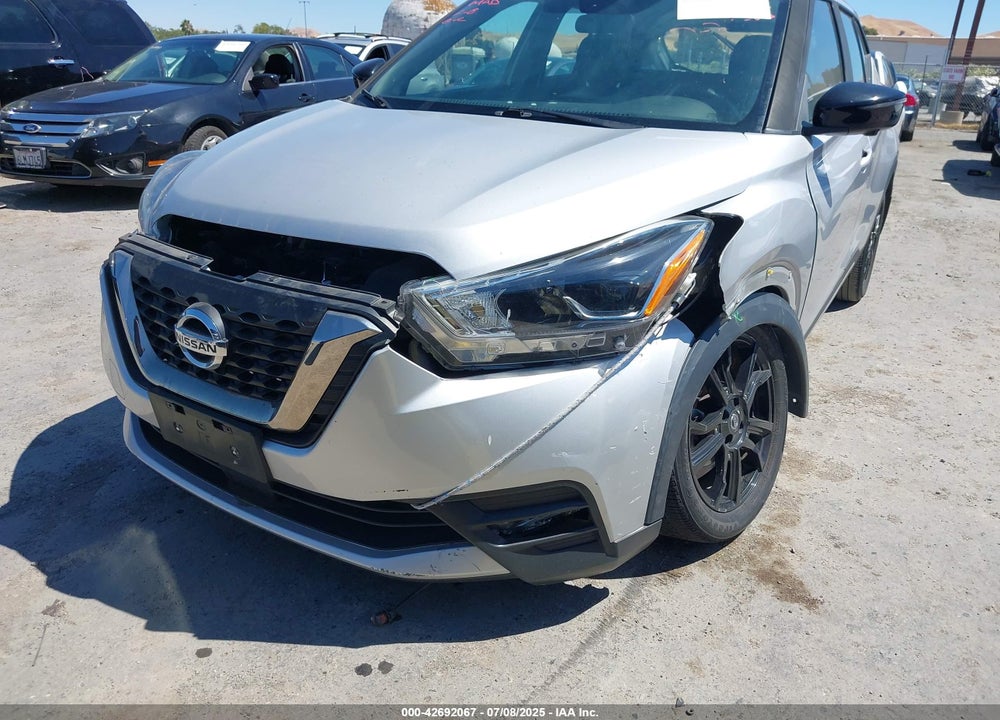2020 NISSAN KICKS VIN: 3N1CP5DV4LL568645