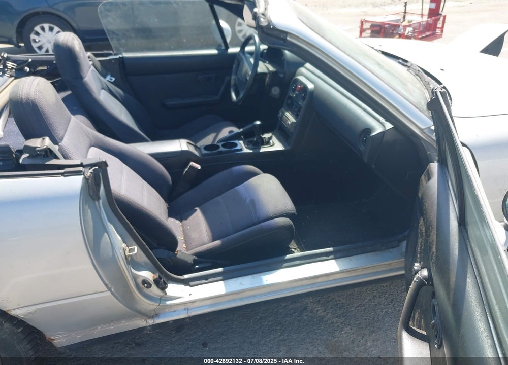 1991 MAZDA MX-5 MIATA VIN: JM1NA3513M0200608