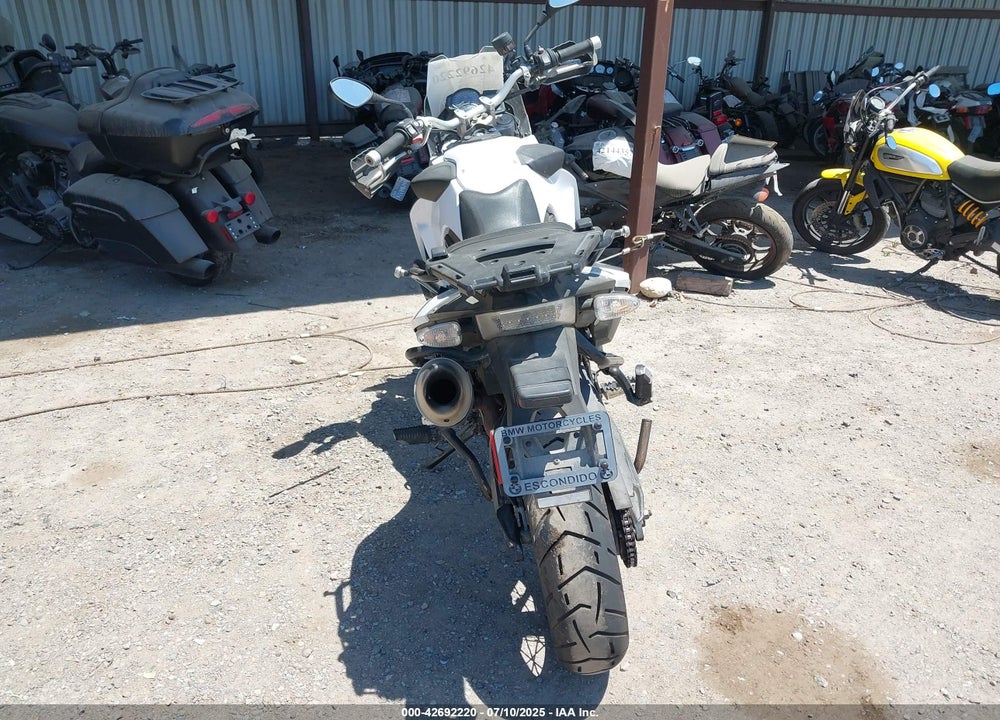 2010 BMW F800 GS VIN: WB1022903AZU02100