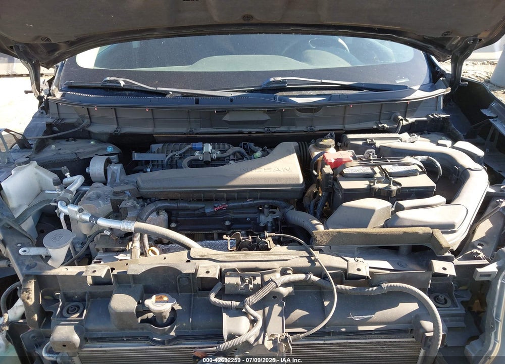 2016 NISSAN ROGUE VIN: 5N1AT2MN6GC801582